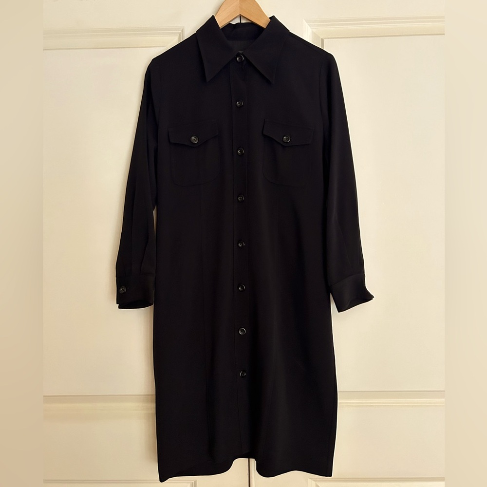 BANANA REPUBLIC belted shirt dress.